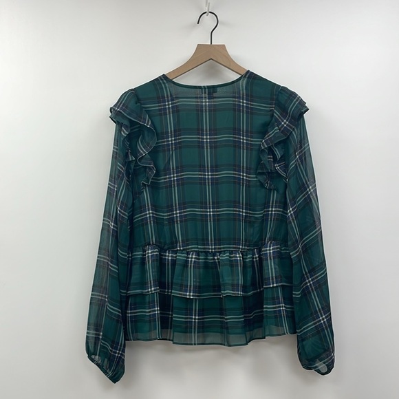 NWT Torrid Chiffon Ruffled Surplice V-Neck Faux Wrap Peplum Crop Blouse Green 1X - Picture 6 of 11